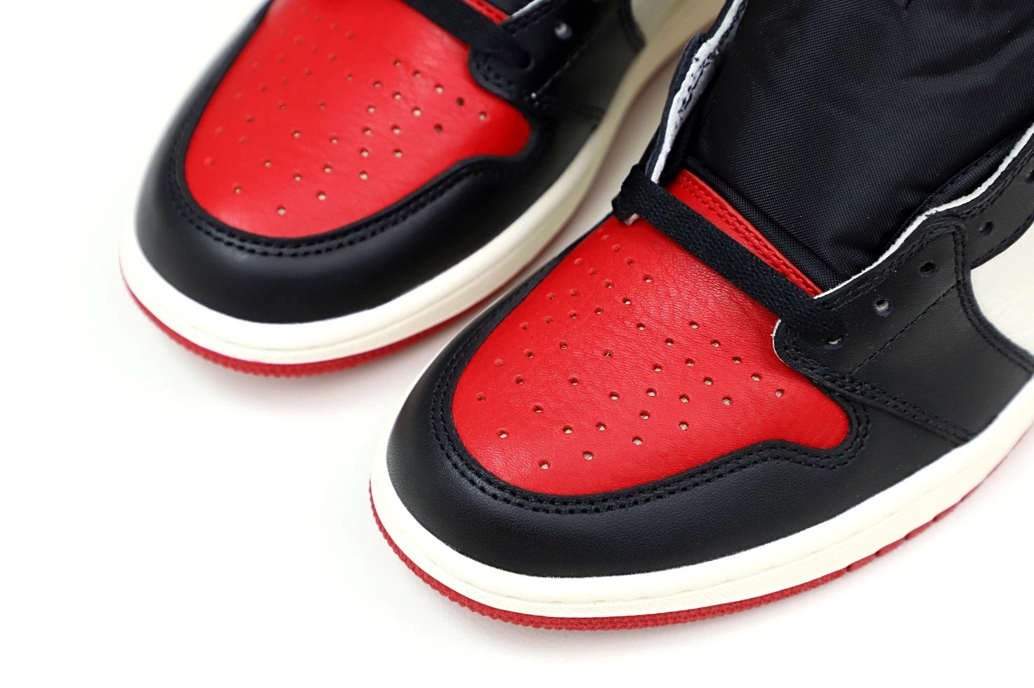 RETRO HIGH AIR JORDAN TOE' 'BRED OG 1 1008